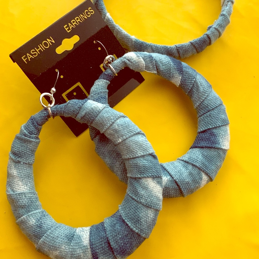 Tie dye denim bamboo and earring set